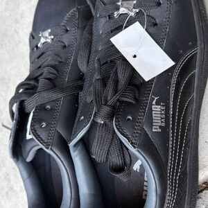 Puma Basket Classic Leather Sneaker in Black